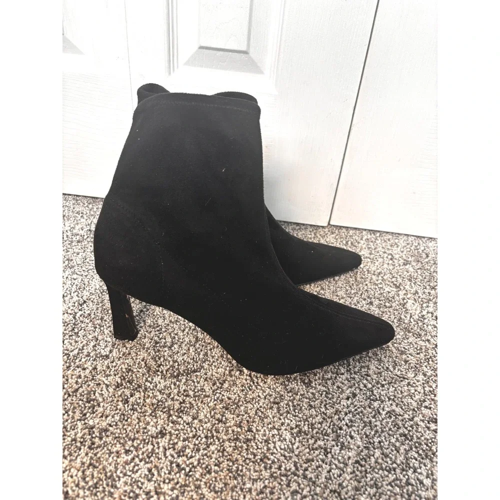 Charles by Charles David Women's Pointed Toe Heeled Sock Bootie Ankle Boots NWOB
